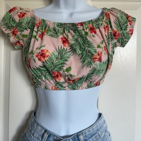 Forever 21 Tops - Tropical Crop Tops
